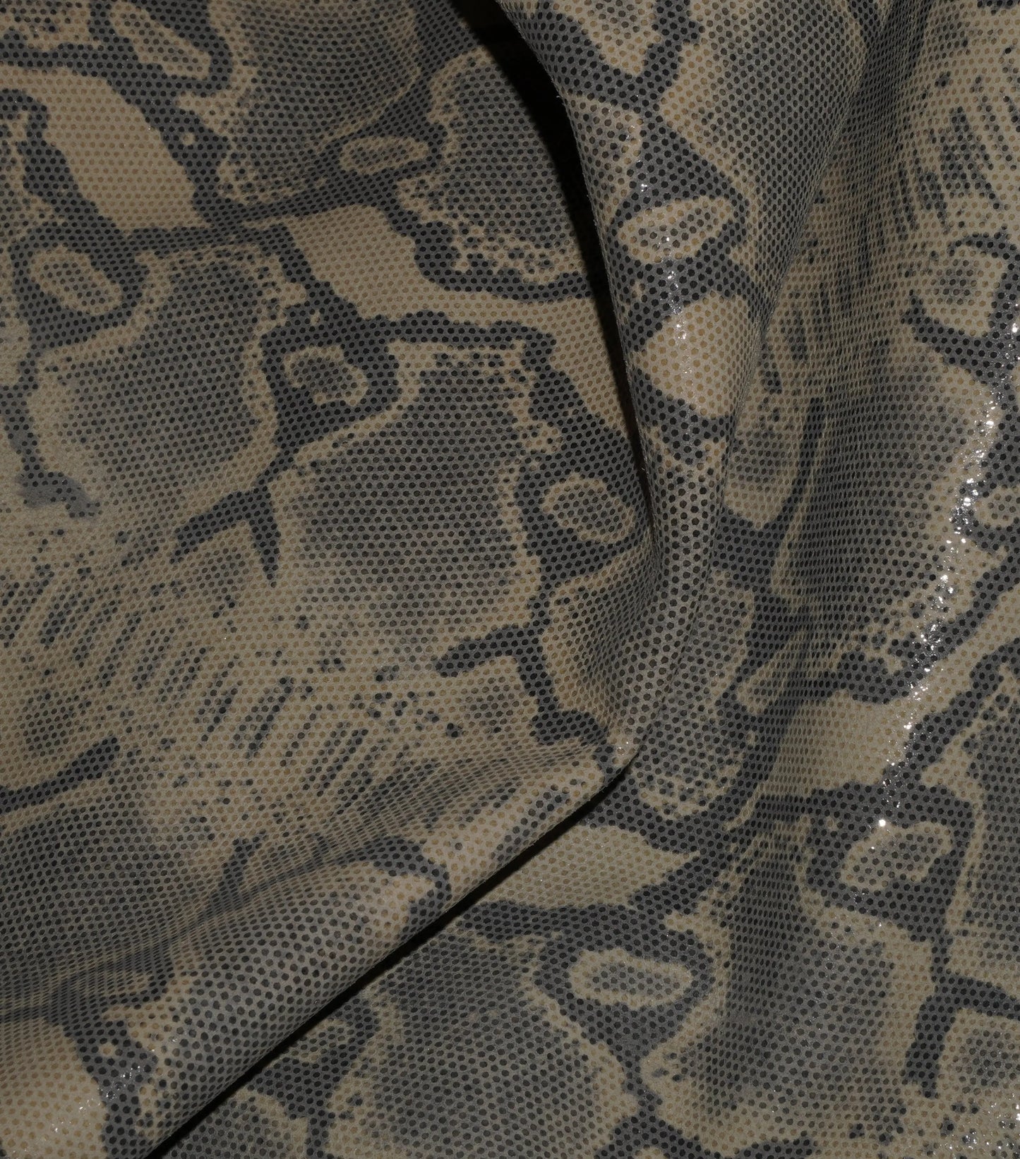 Python Gloss - Beige