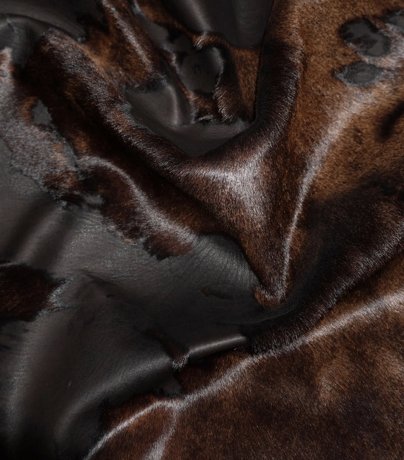 Brown / Black